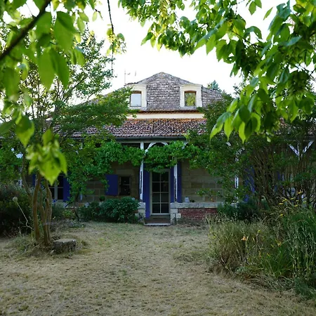 Cambes La Douce - Maison De A La Campagne بيت للعطل *